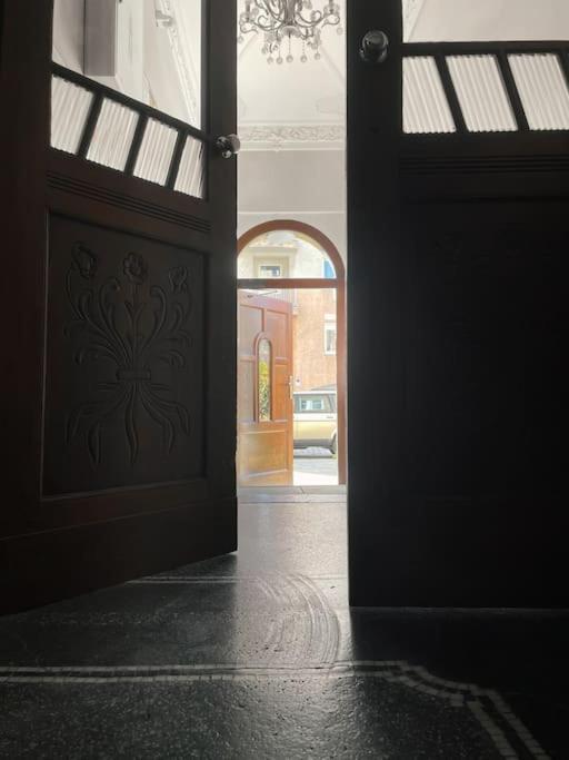 Nastrojowe Mieszkanie W Centrum Gdansk Bagian luar foto